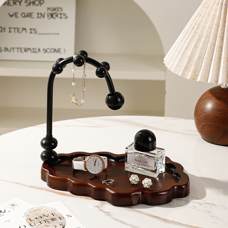 玄关钥匙首饰收纳摆件轻奢高档客厅桌面入户门口装饰中古风置物架