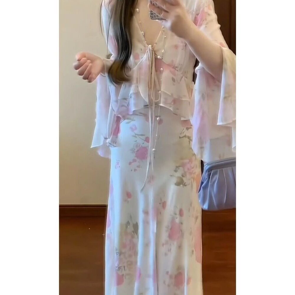 2026法式气质甜美绝美裙子粉色碎花开衫吊带连衣裙上衣套装涤纶