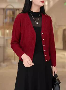 ROUMIKL淑女风酒红色V领麻花纹针织开衫女长袖纽扣毛衣外套百搭洋