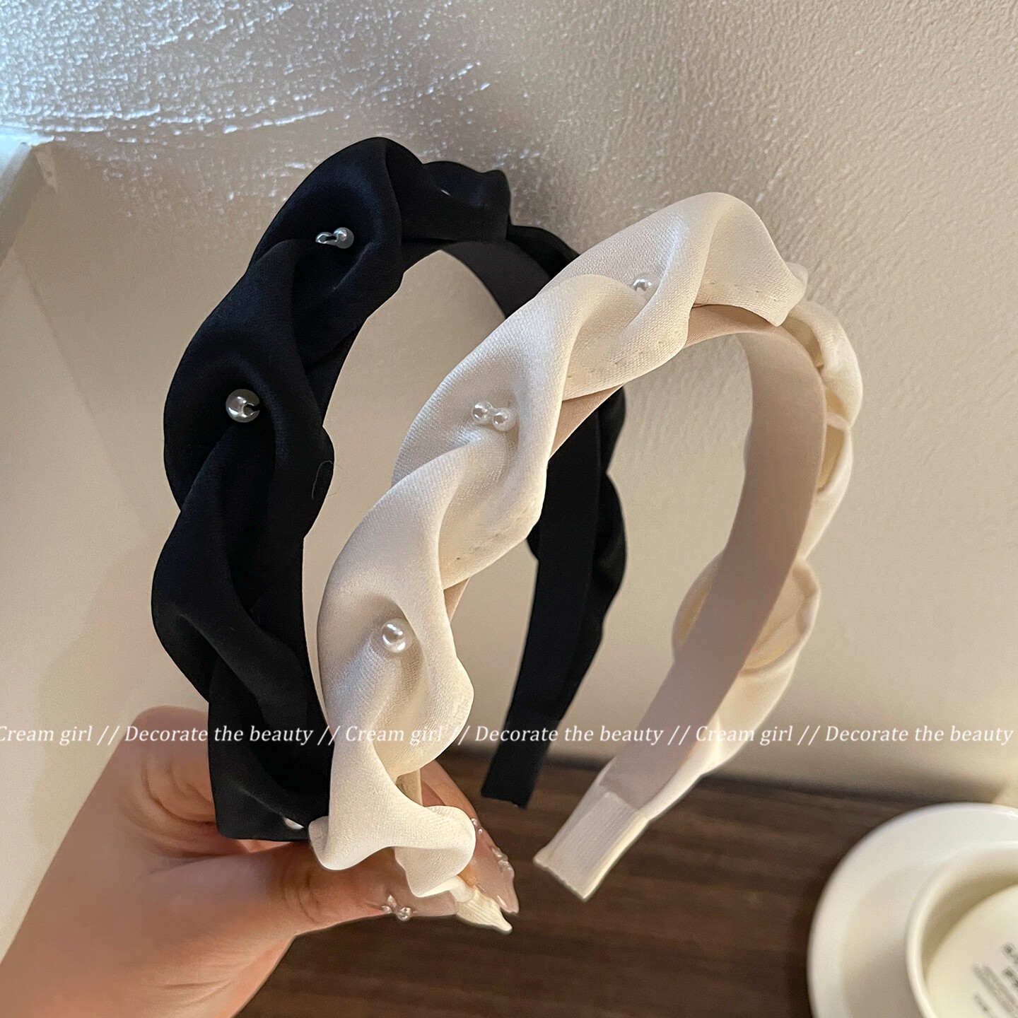 法式复古珍珠褶皱发箍女宽边高颅顶头箍日常外戴显脸小头饰压发捆