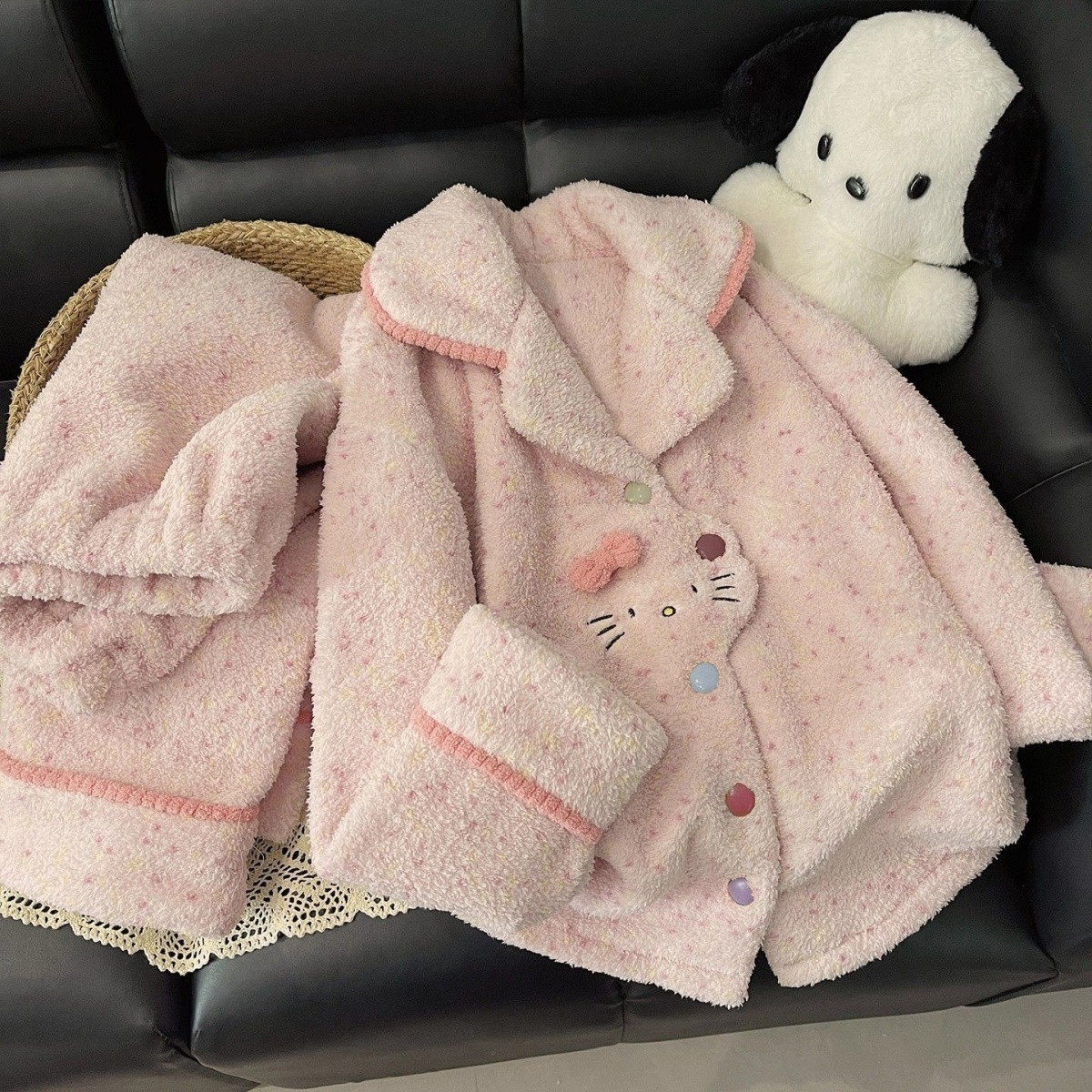 冬季保暖珊瑚绒小猫家居服套装