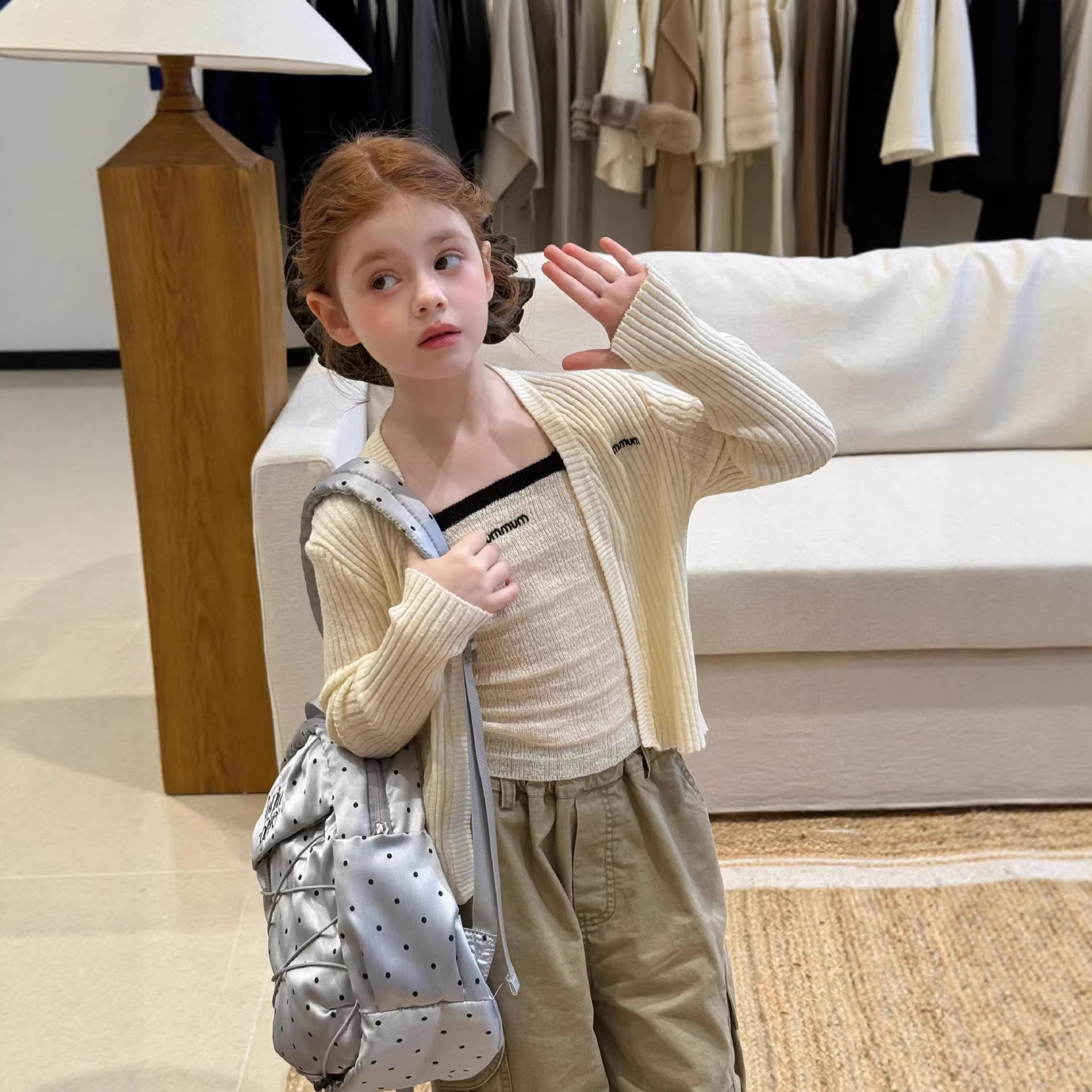 26年春季新款小香风针织吊带开衫配两件套女童气质款时尚洋气毛衣