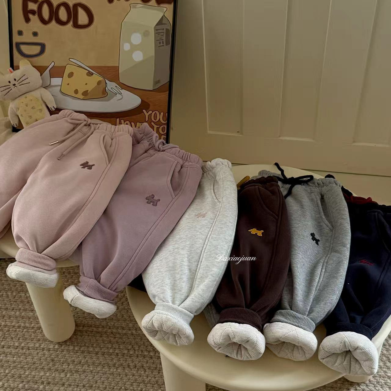 大小卷儿童蚕丝保暖棉裤25冬季男童女童简约超厚一条过冬运动长裤