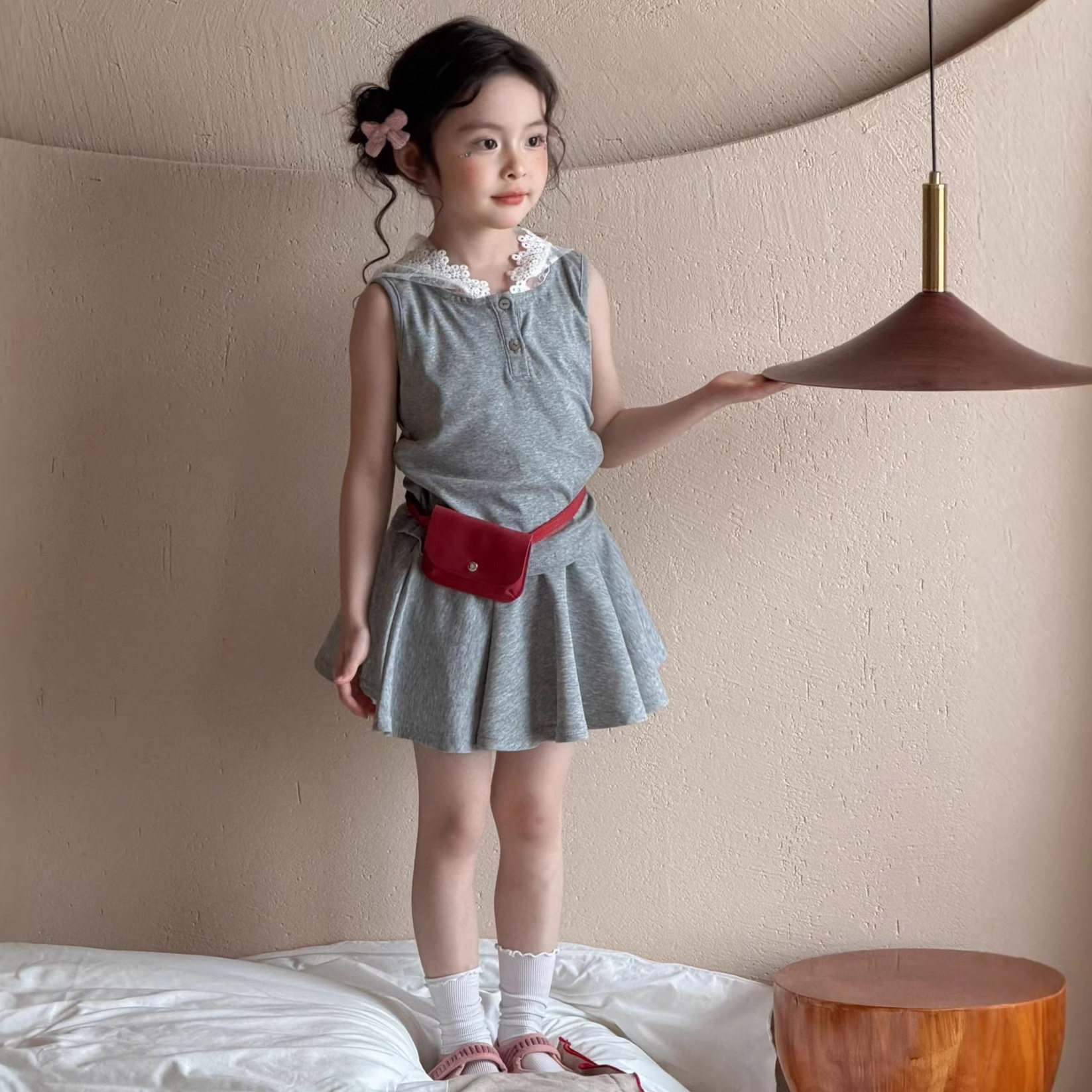 女童休闲韩版裙套装2026夏季新款连帽无袖卫衣百褶半身裙两件套装