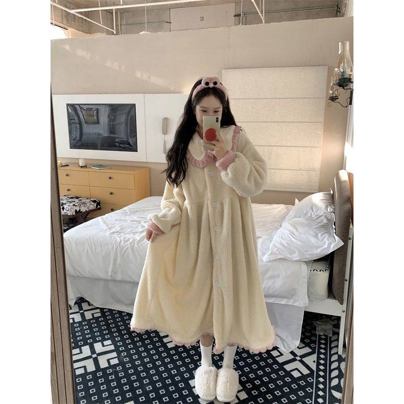 网红娃娃领珊瑚绒睡袍女秋冬新款公主风中长款宽松加绒居家服睡裙