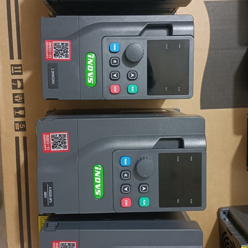 iNDVS英捷思变频器Y900 Y900-M 0.75/1.5/2.2/4kw/220V 380V