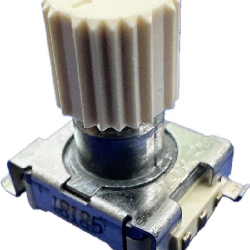 飞歌车载DVD音量调节旋钮开关导航编码器360度旋转5脚贴片电位器