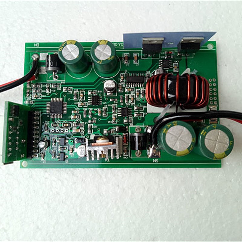 升级版MPPT太阳能升压控制器24V36V48V60V72V太阳能电动车控制器