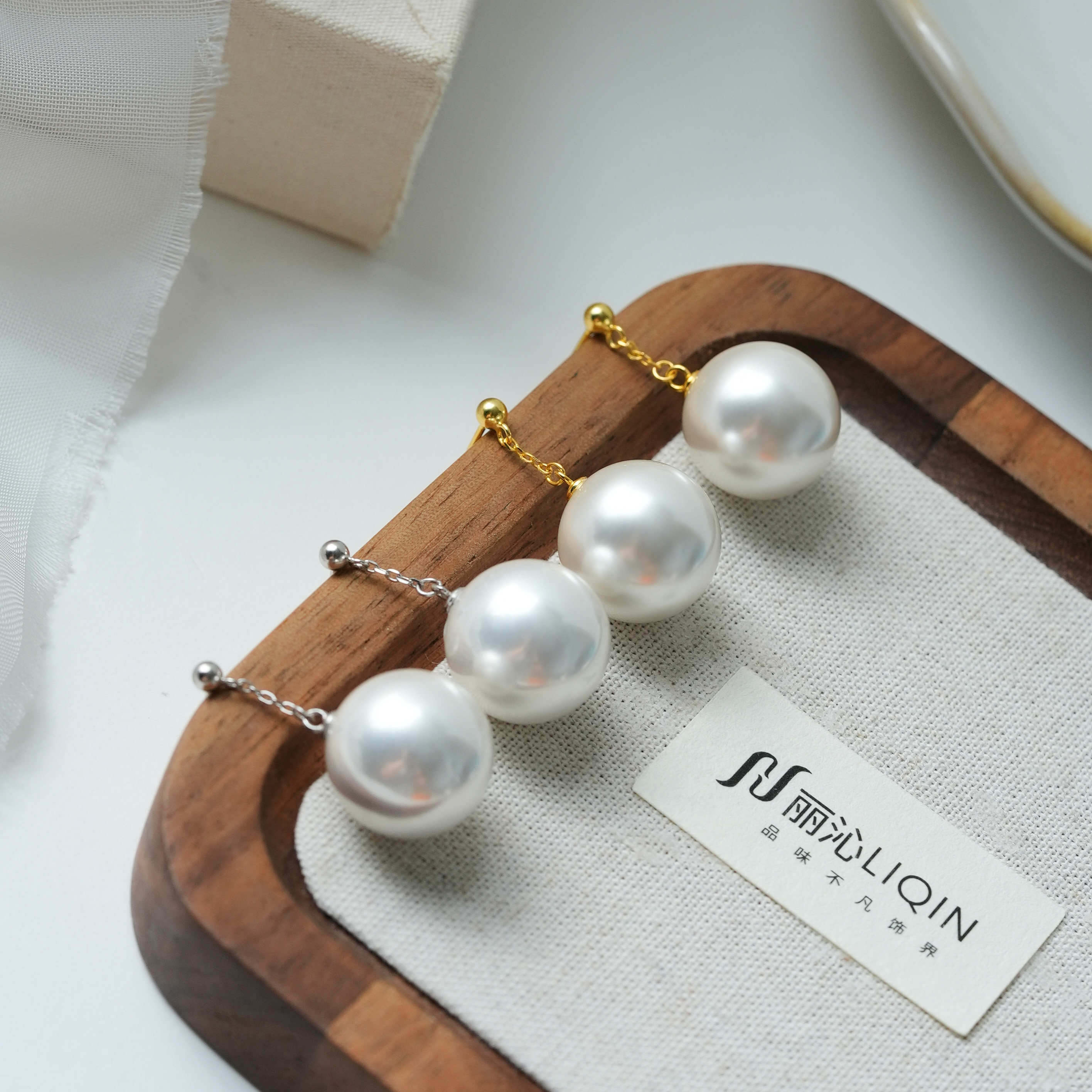 经典流苏珠珠耳钉时尚精致强光法式气质优雅耳环,饰品/流行首饰/时尚饰品新,银饰耳饰,淘宝优惠券,粉丝福利购,淘宝优惠卷