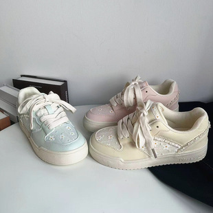 小白鞋女夏季配裙子透气女鞋2025新款薄款鞋子女休闲百搭厚底板鞋