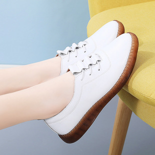 新款小皮鞋女软底平底小白鞋女皮面防滑休闲鞋百搭透气牛筋底女鞋