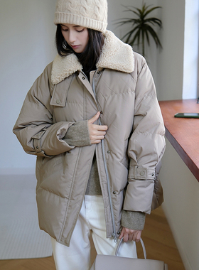 那禾冬季新款白鸭绒带毛领短款羽绒服女NW34RR0312