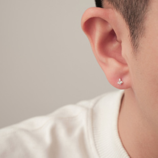 FourPin锆石星球耳钉小众设计感气质简约风小巧个性999银耳饰男女