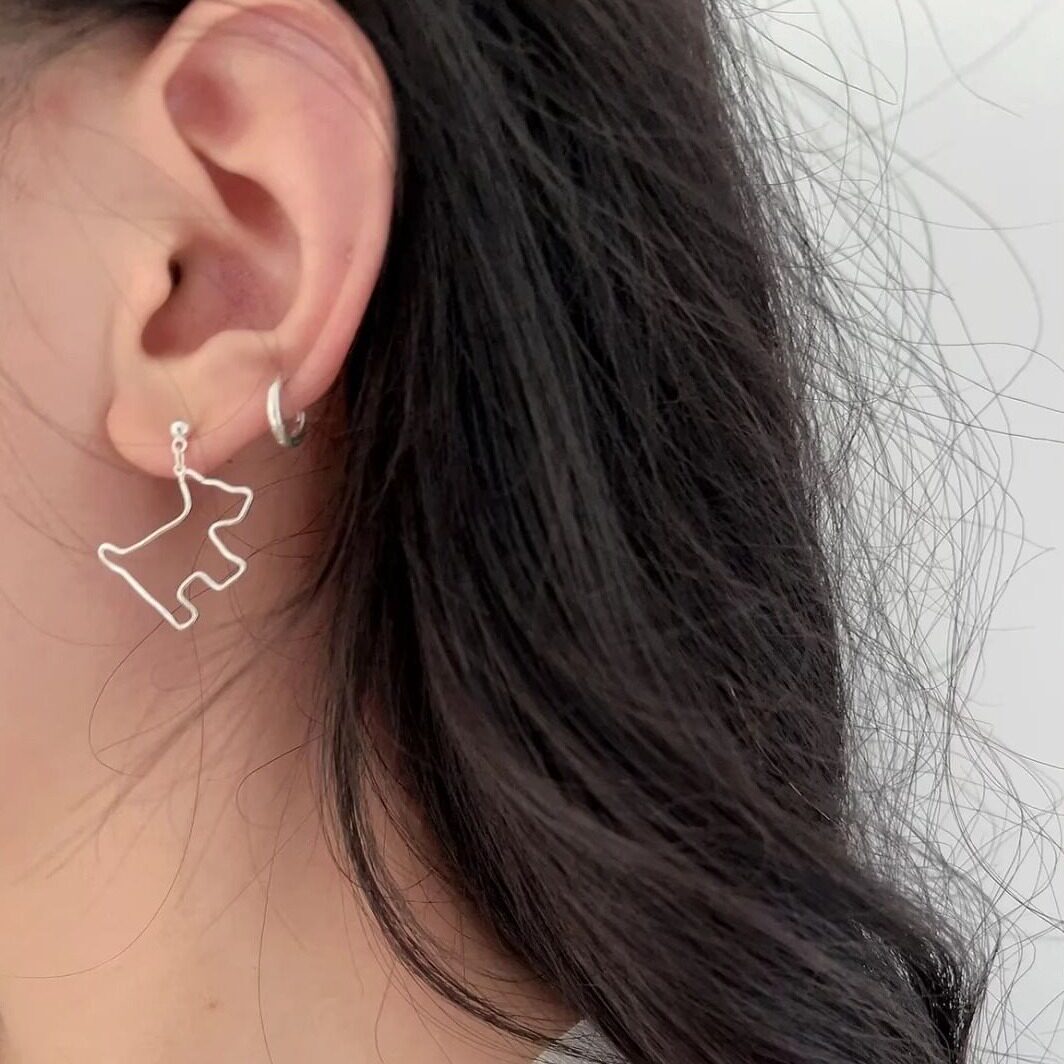 可爱小狗耳环小众设计感耳钉女新款2024爆款个性时尚简约百搭耳饰