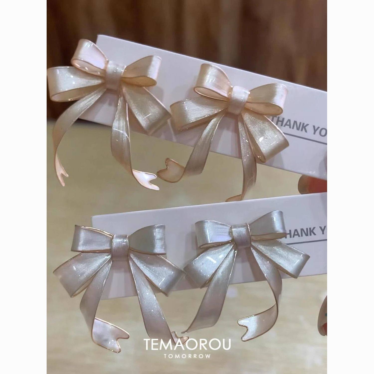 手作!绝美香槟金绸缎蝴蝶结飘带耳环温柔气质小众耳饰秋冬新款,饰品/流行首饰/时尚饰品新,耳环,淘宝优惠券,粉丝福利购,淘宝优惠卷