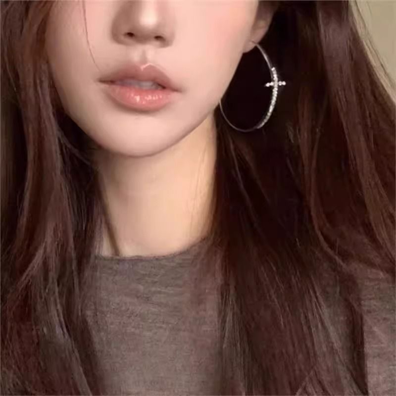 素圈小众设计高级感耳钉