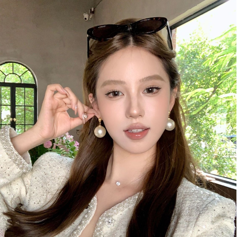 【蜜桃茶】尤莉之诗 轻奢大号珍珠吊坠耳环2025新款高级感耳饰女图片
