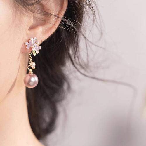 轻奢精致温柔珍珠风耳饰