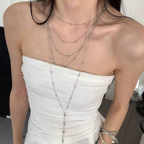 甜酷辣妹多层叠戴项链女轻奢小众高级感锁骨链配饰个性气质毛衣链