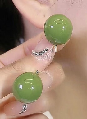 合金耳饰 牛油果绿色小提篮耳扣网红轻奢小众设计感耳环高级耳饰