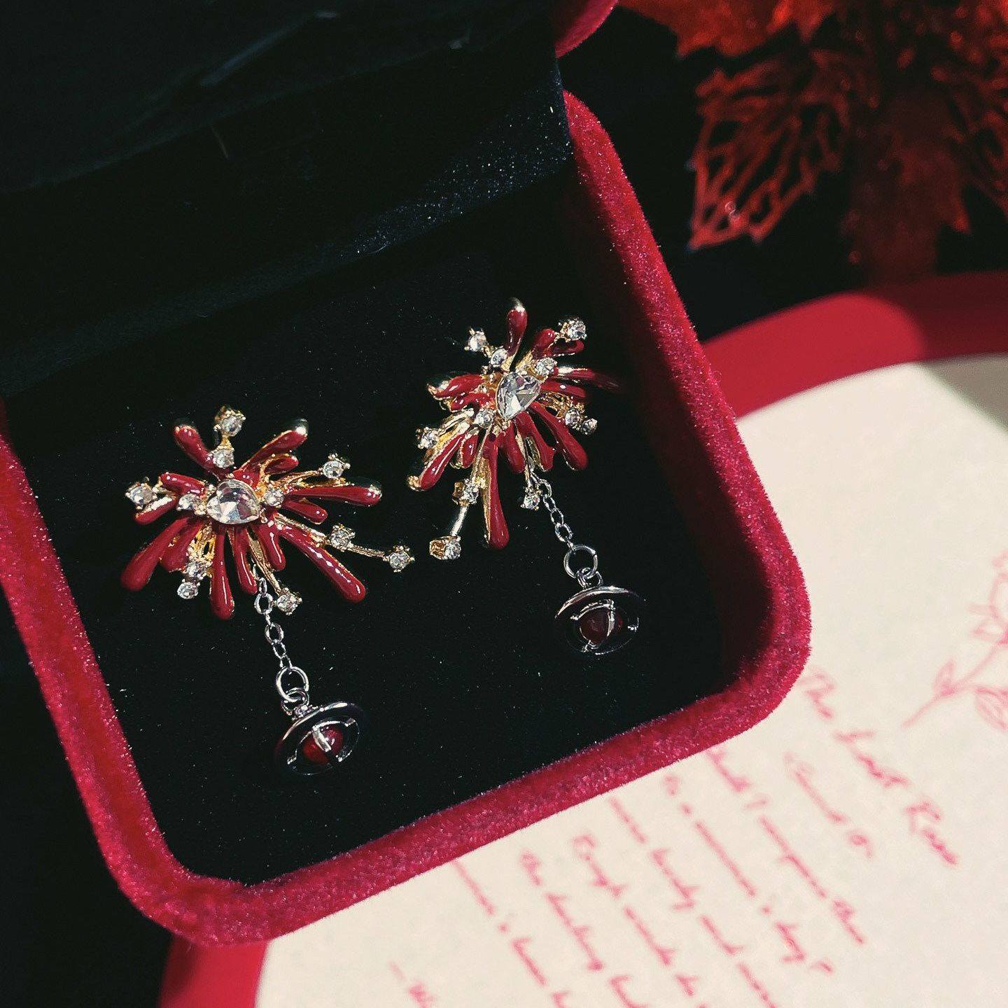 花火|火星人红色烟花星轨吊坠两戴耳环女新年复古耳坠耳饰,饰品/流行首饰/时尚饰品新,耳环,淘宝优惠券,粉丝福利购,淘宝优惠卷