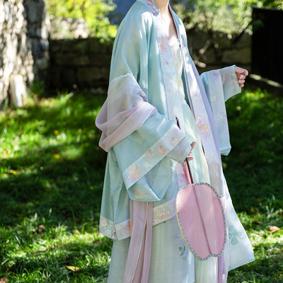 宋制对襟衫貉袖吊带百迭裙2026春