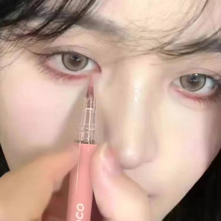 好嗲好甜ins粉色卧蚕眼线液笔软毛超细速干防水防汗女学生眼线笔