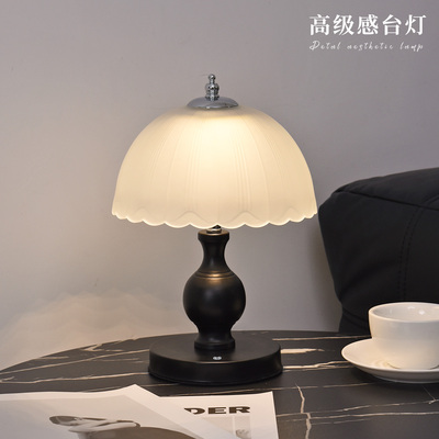 轻奢高级感台灯罗马柱复古床头灯