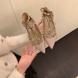 精致到可怕 尖头浅口绑带铆钉平底鞋 女单鞋