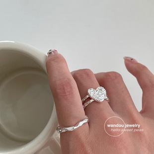 【豌豆】设计感糖果锡纸爱心戒指女褶皱肌理感简约高级小众食指戒