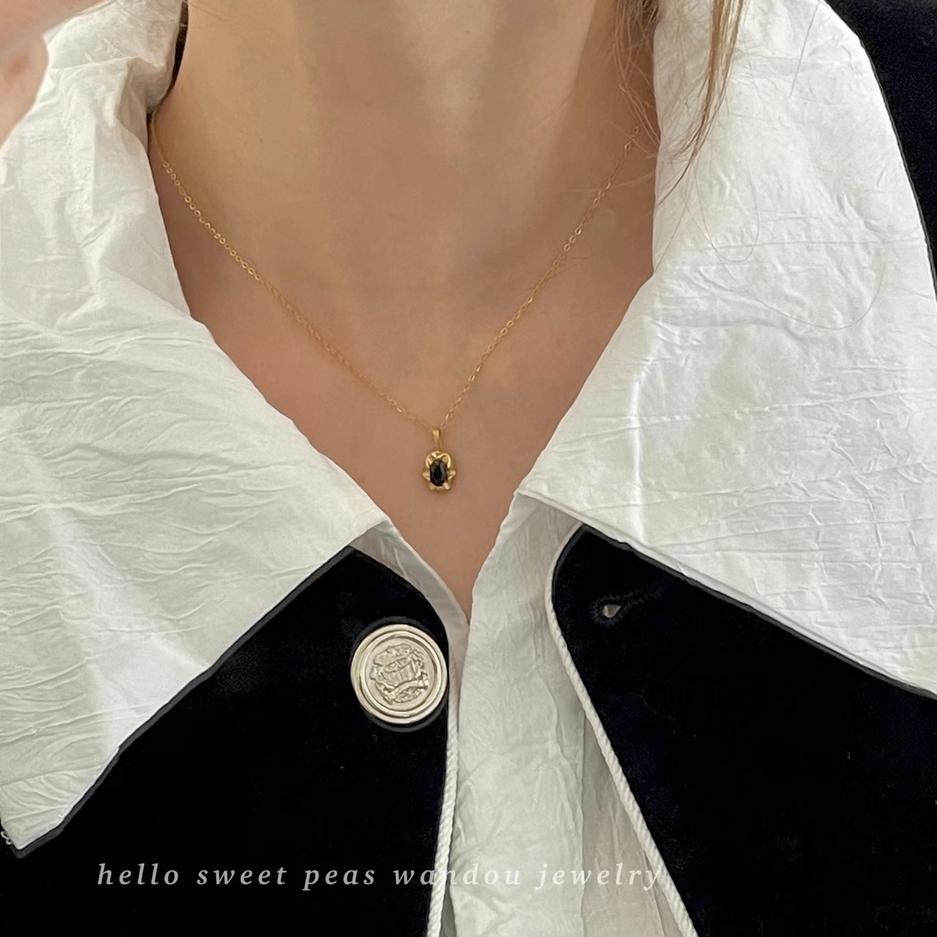 豌豆饰物钛钢不掉色宫廷复古项链