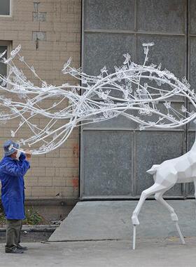 不锈钢镂空梅花鹿雕塑长角鹿摆件酒店大堂售楼处足浴艺术装饰美陈