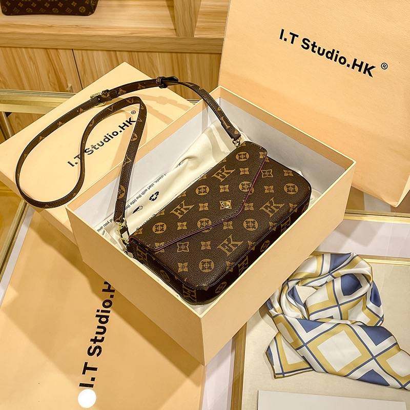 香港专柜三合一信封包女2025新款真皮手机包老花斜挎包春春小包包,箱包皮具/热销女包/男包,通用款女包,淘宝优惠券,粉丝福利购,淘宝优惠卷