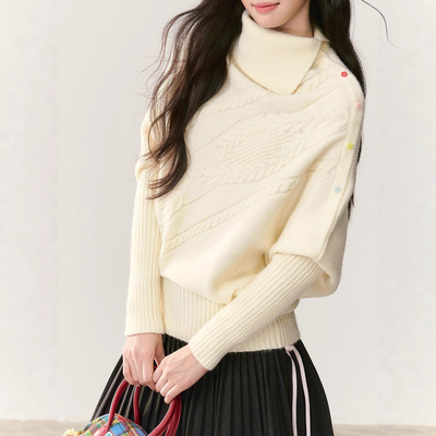 umoumo乌蘑米白色绞花宽松上衣收口下摆不对称翻领彩扣