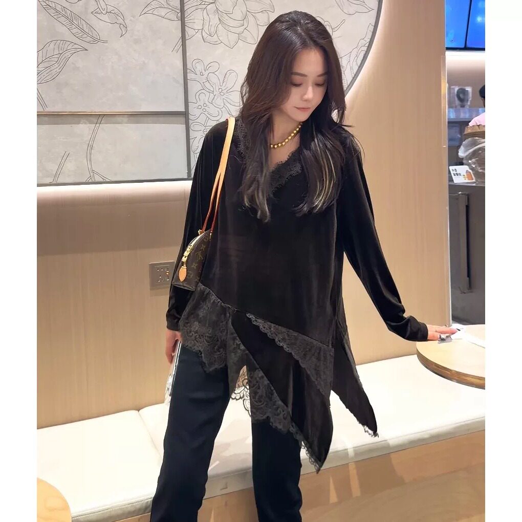 museguhui/木色古汇51138#气质时尚休闲百搭丝绒斜下摆蕾丝边衬衫