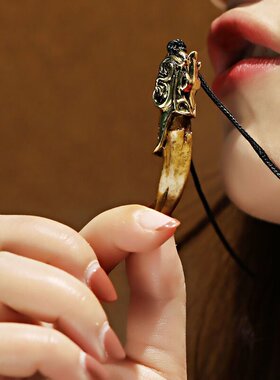 鬼吹灯摸金符吊坠盗墓笔记男女项链树脂牙饰品胡八一同款挂件配饰