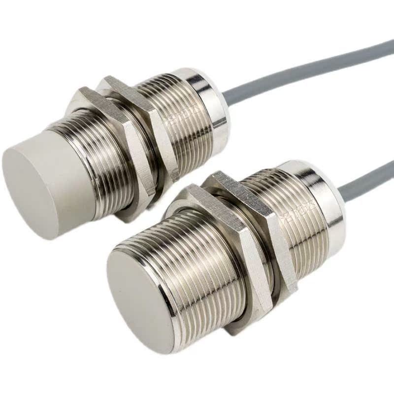 洛施达M30电感式接近开关传感器直流DC12V24V三线npn常开金属感应
