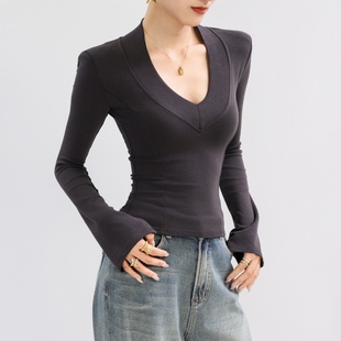 灰色深v领打底衫内搭女超好看修身绝美秋冬长袖高级感可外穿上衣