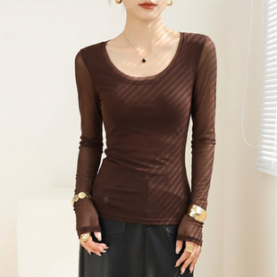 咖色低领网纱蕾丝打底衫2026新款绝美内搭超好看上衣女轻奢高级感