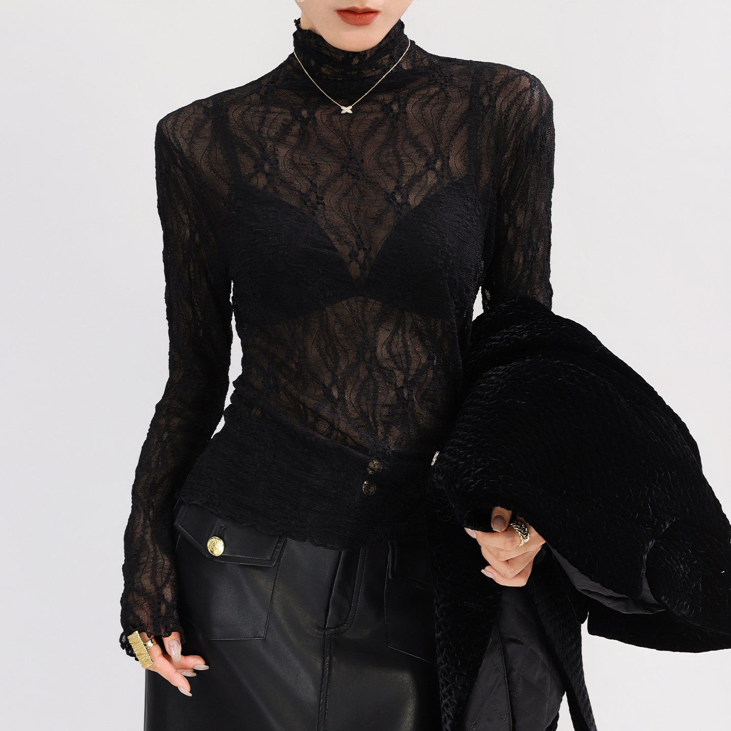 蕾丝内搭打底衫可外穿长袖上衣