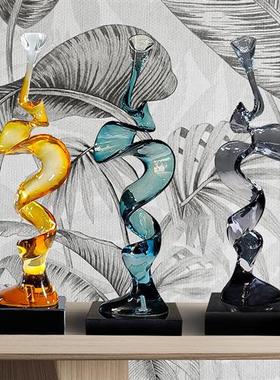 现代轻奢抽象客厅摆件家居电视柜玄关装饰品酒店高档透明树脂雕塑