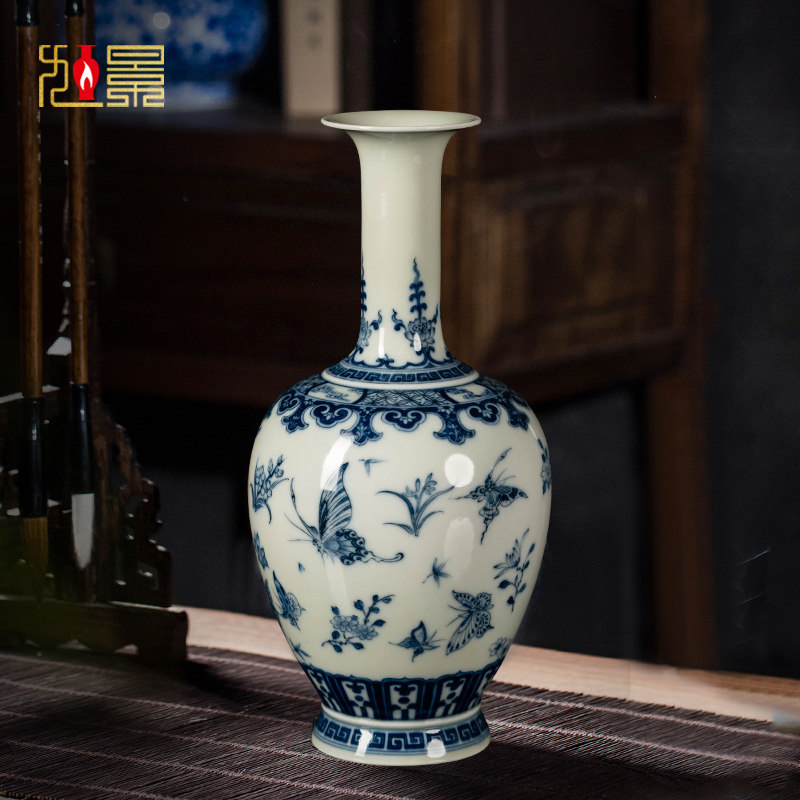 钟家窑复古陶瓷花瓶景德镇青花瓷柴窑蝴蝶纹瓷瓶餐桌客厅瓷器摆件