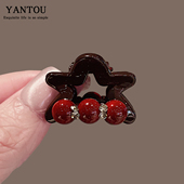 2025新款 小号五角星星红色珍珠抓夹女高级感发量少后脑勺鲨鱼夹子