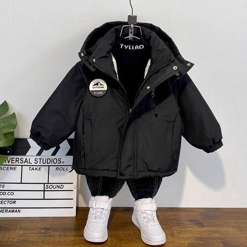 男童连帽派克服加绒加厚棉服