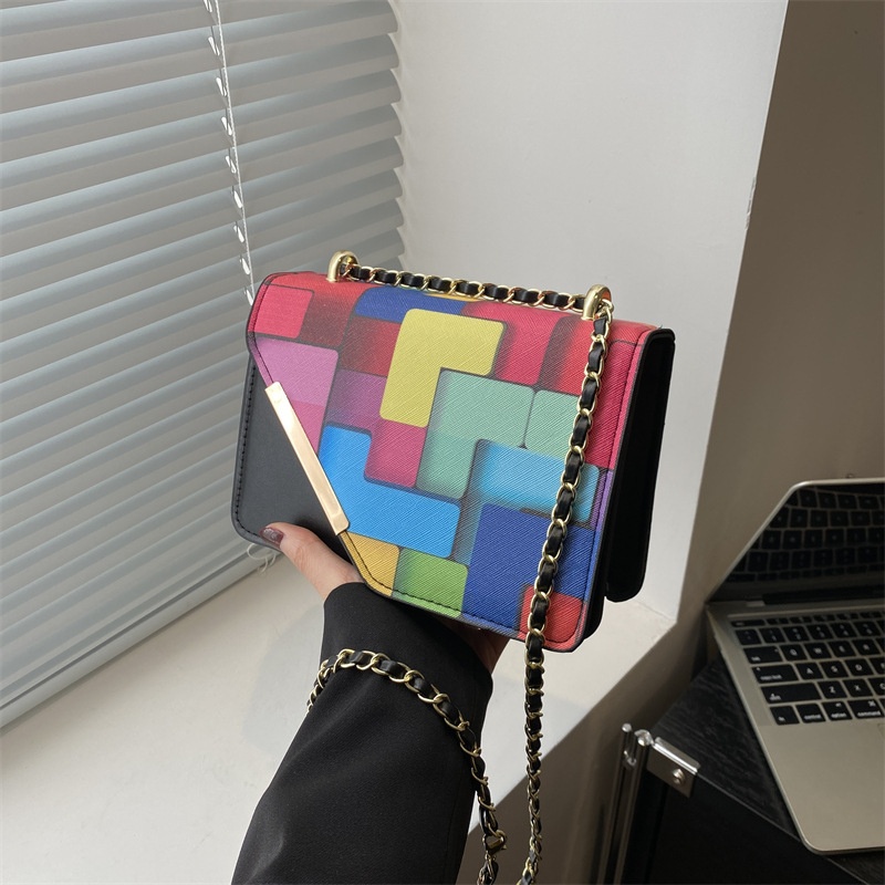 2024新款韩版时尚百搭小包包女简约绘彩链条包小众设计单肩斜挎包