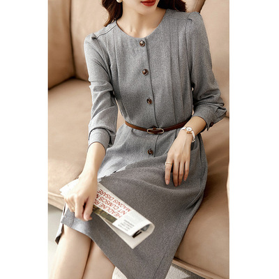 法式高端气质长袖连衣裙女装2025秋季新款收腰显瘦时尚内搭打底裙