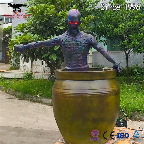 年新品黑暗骑乘鬼屋逼真道具模型眼睛发光四周转动翁翁直响