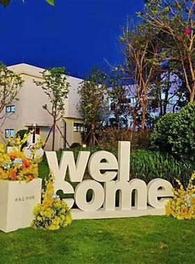 铁艺不锈钢镂空字母音符大提琴花箱文字玻璃钢景观售楼处草坪摆件