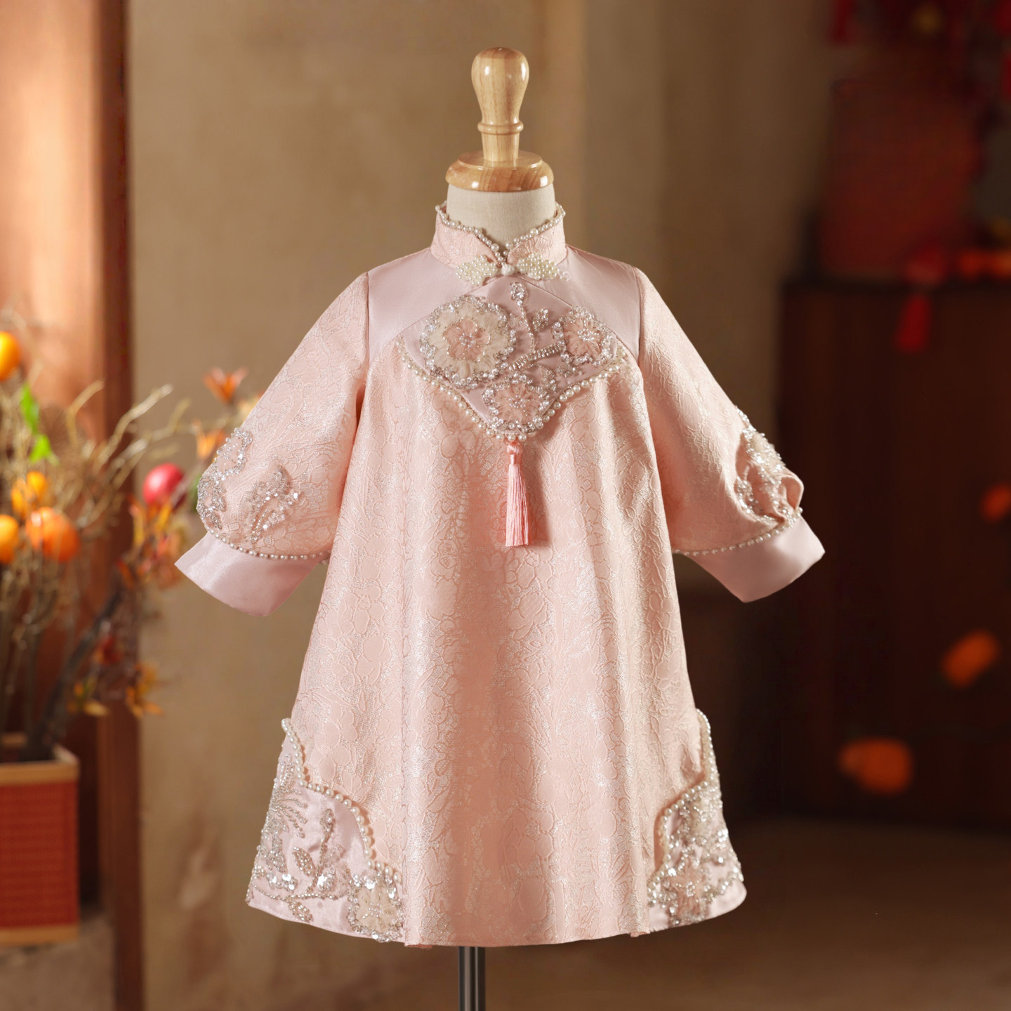 粉色中式女宝宝周岁礼服旗袍秋款