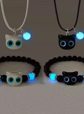 Big Eye Cat Luminous Necklace for Women Trendy Cartoon